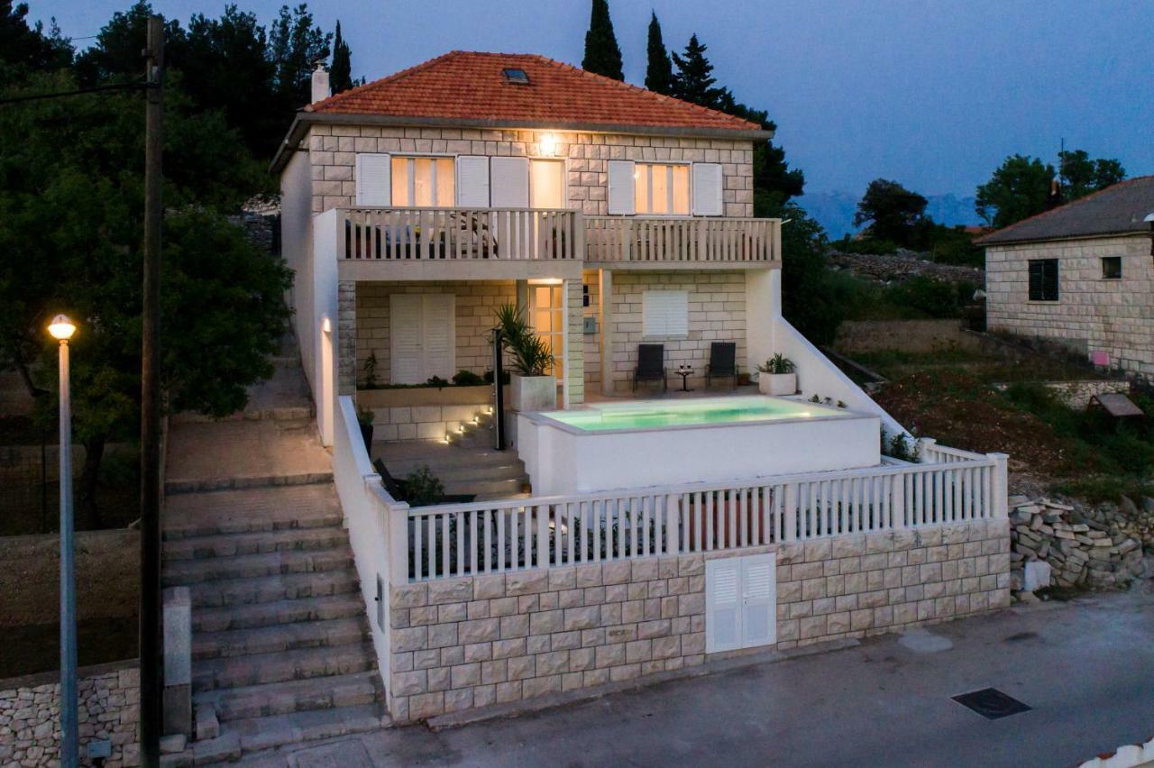 Holiday Home Vallis Povlja  Exterior foto